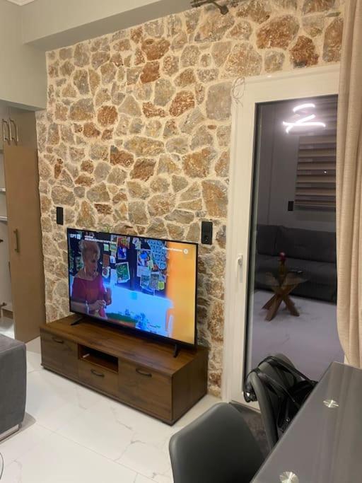 Stone House 48 M Apartment Acharnes Exterior photo